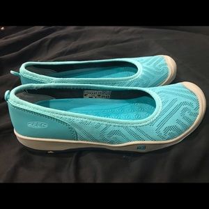Worn Once Keen slip-on size 3